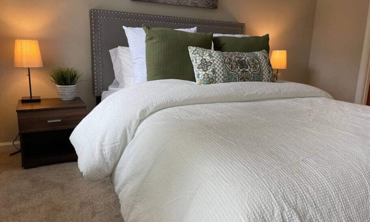 Western Branch North Apartment | Dream Haven - 2BR/2BA - free parking on premises.