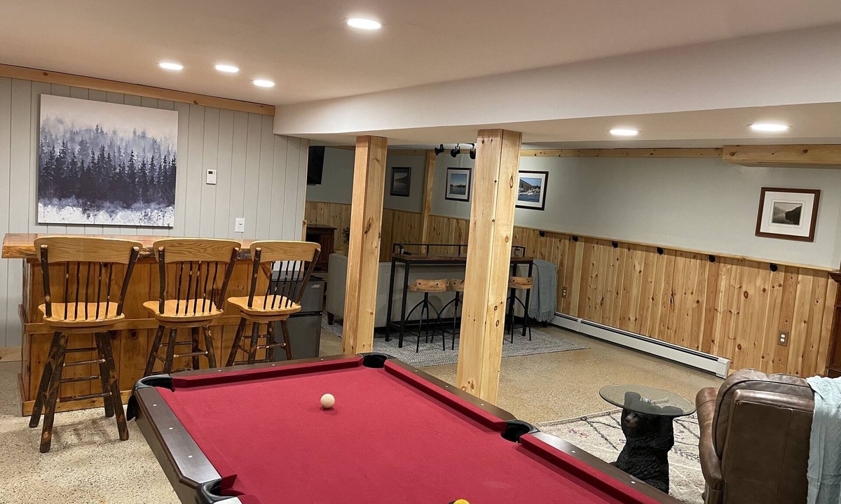 Lake George Cabin | Dream Lake, Lake George 5 bedrooms, fireplace, game room, outdoor deck, fire pit