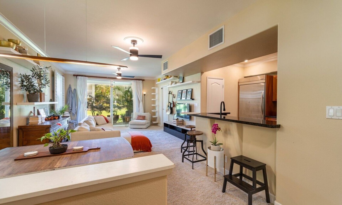 Kapolei Condo | Dream of Aloha