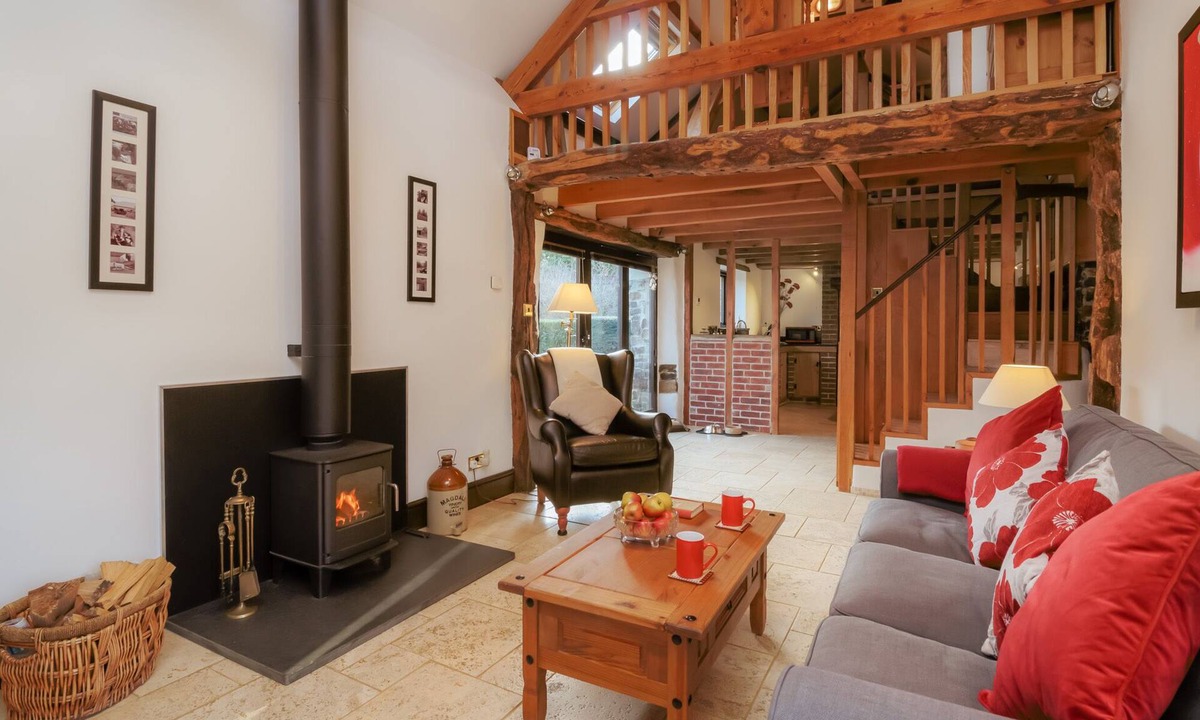 East Portlemouth House | Dreamcatcher, Okehampton, Peaceful location, Underfloor Heating, Pets welcome