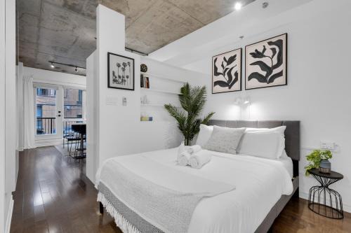 Milton Park Apartment | Dreaming at the Base of the Mountain With Parking