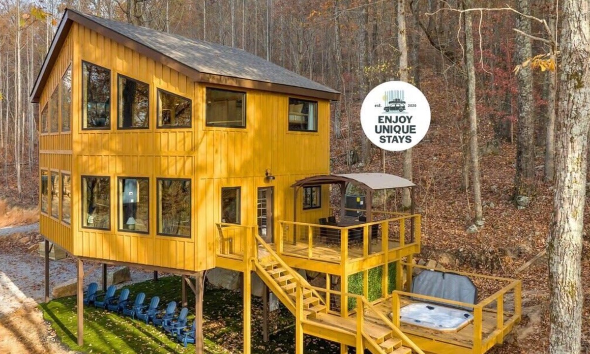 Wildwood House | Dreams of Spring at Magnolia Treehouse!