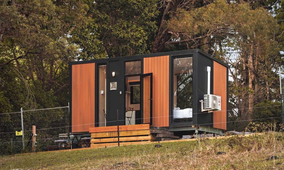 Red Hill House | Dreamy 1 by Tiny Away