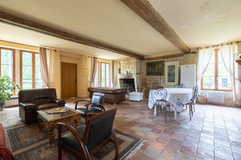 Raizeux House | Dreamy Holiday Home in Raizeux with Terrace