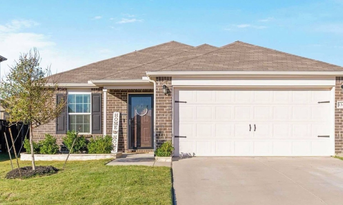 Aubrey House | Dreamy Retreat Near Frisco, PGA & Lewisville Lake
