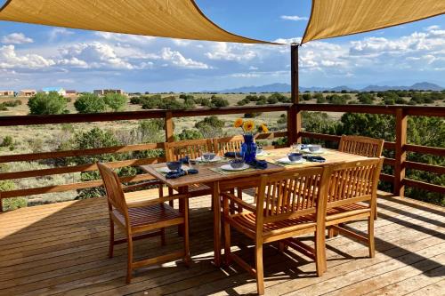 Santa Fe House | Dreamy Santa Fe Hideaway w/Mountain Views!