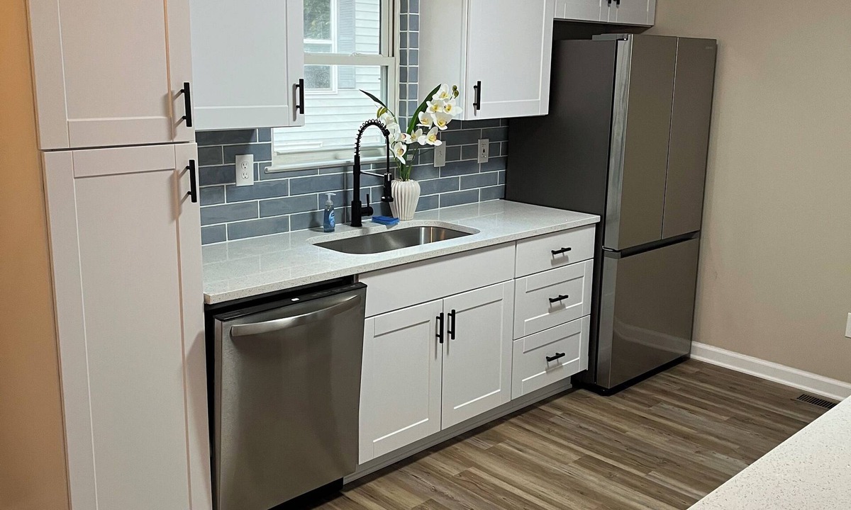 Durham House | Drexall Haven - Stylish + Peaceful Stay