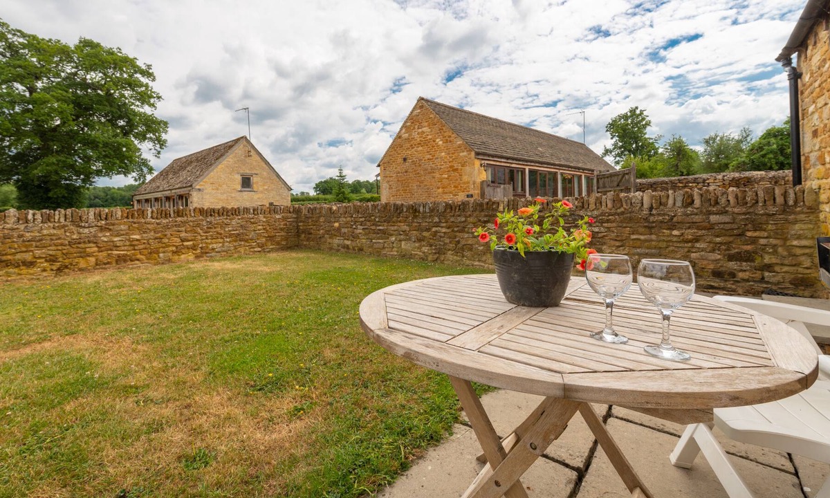 Bourton House | Drey @ Ash Farm Cotswolds