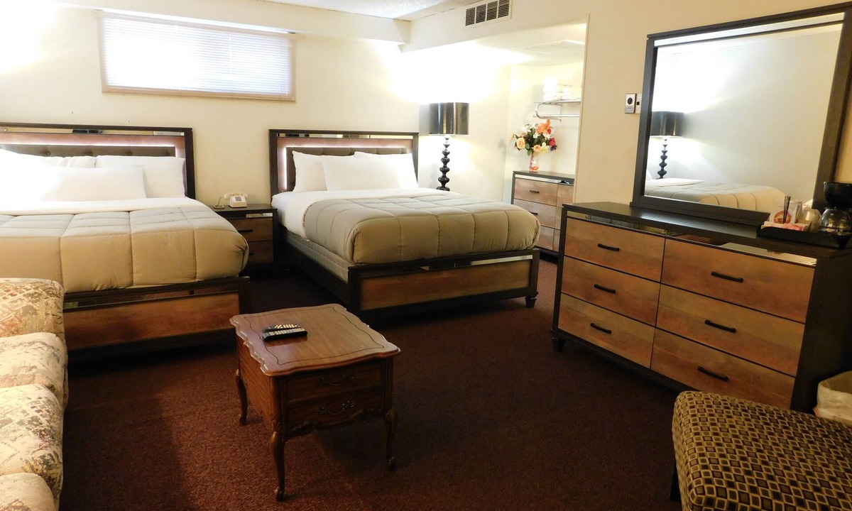 Tyrone Hotel | Drifter Motel
