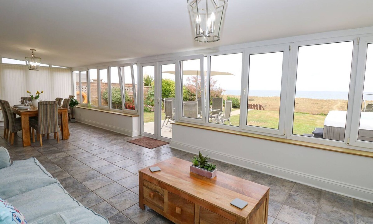 Winterton-on-Sea Cottage | Drifters