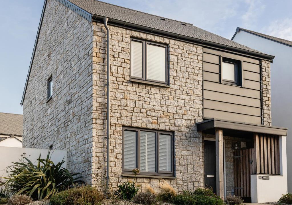 Crantock House | Driftwood