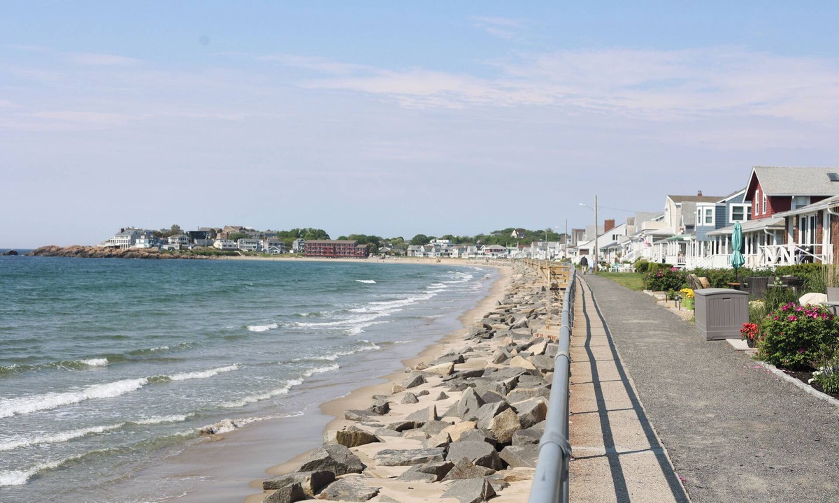 Rockport House | Driftwood Long Beach