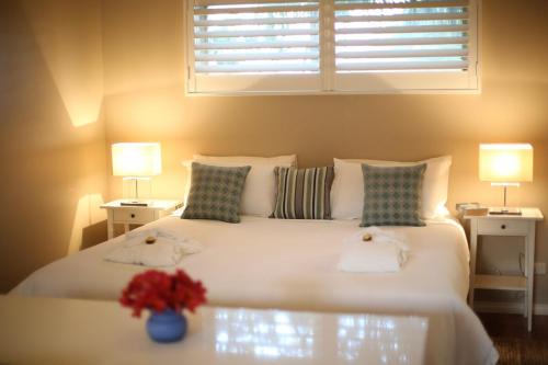 Cowes House | Driftwood - Luxury Spa Cottage for Two