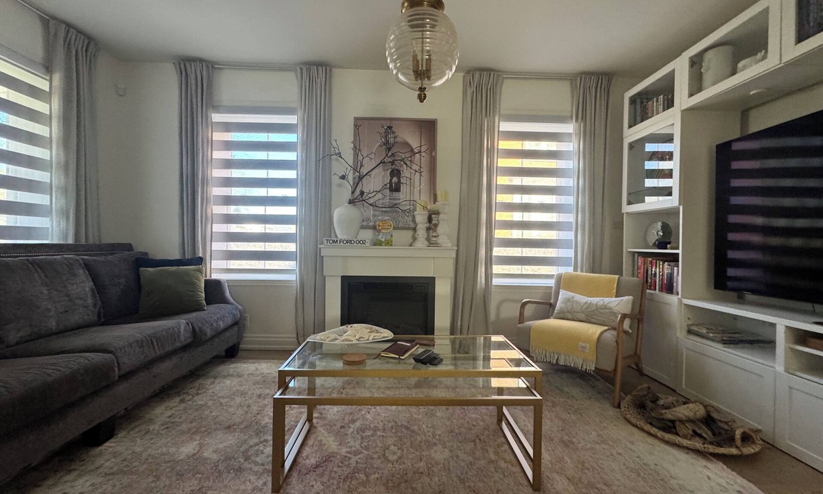 Collingwood House | Driftwood on 6th in Historic Downtown Collingwood/Pet Friendly