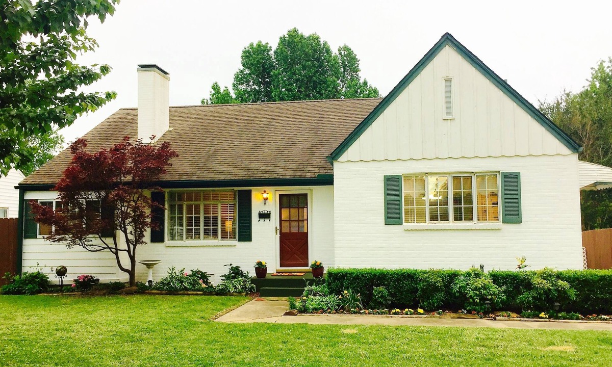 Tulsa House | Driller's Dwelling, 1 blk from Expo Center & Fairgrounds, midtown, REMODELED