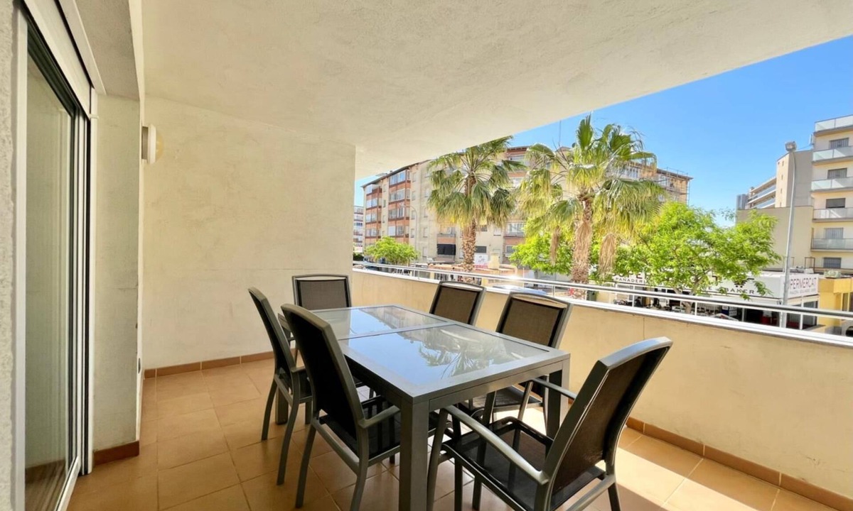 Santa Margarida Apartment | Drugstore B C - Three Bedroom Apartment, Sleeps 8