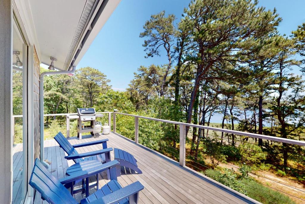 Pleasant Point House | Drummer Cove Retreat