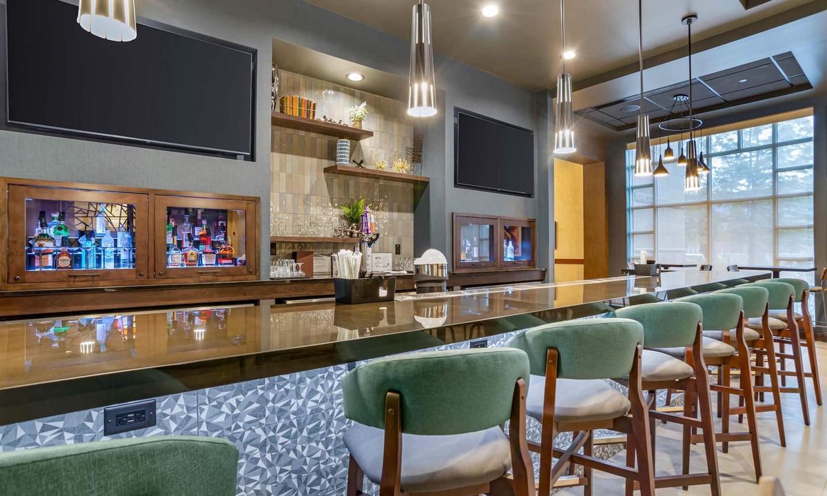 South Baton Rouge Hotel | Drury Inn & Suites Baton Rouge