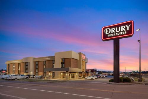 Joplin Hotel | Drury Inn & Suites Joplin