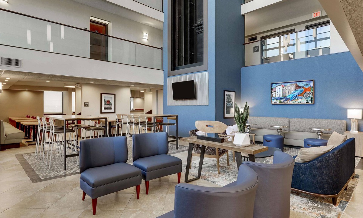 St. Peters Hotel | Drury Inn & Suites St. Louis St. Peters