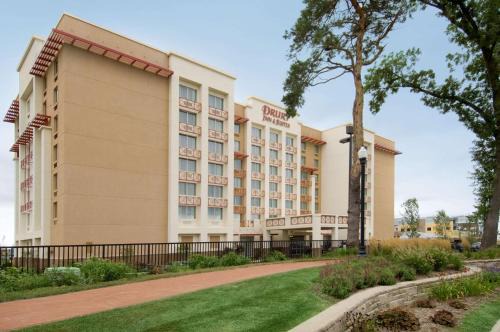 West Des Moines Hotel | Drury Inn & Suites West Des Moines