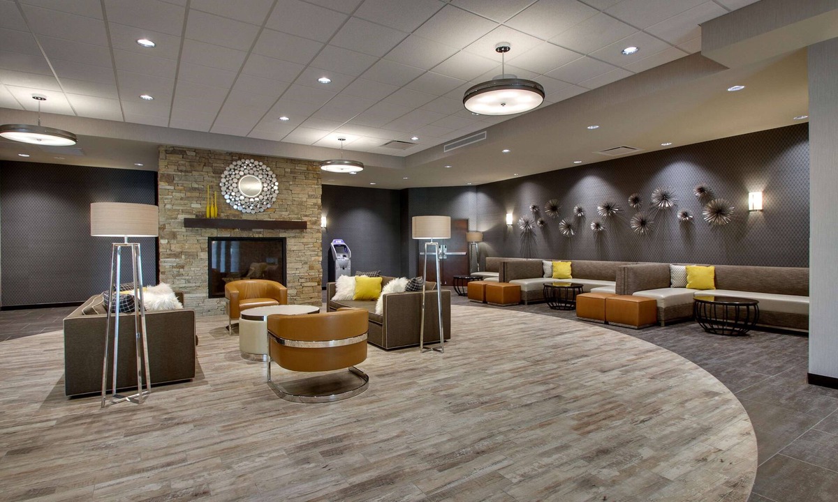 Cape Girardeau Hotel | Drury Plaza Hotel Cape Girardeau Conference Center