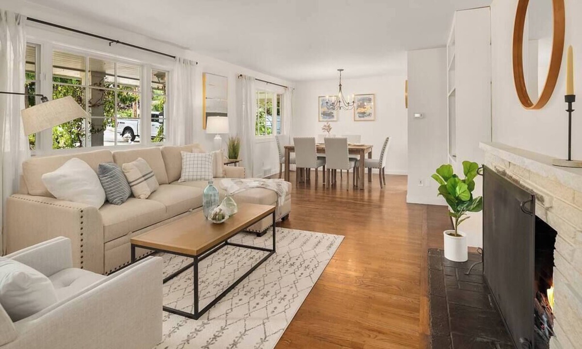 West Bellevue House | DT Bellevue Hidden Gem With a View & AC