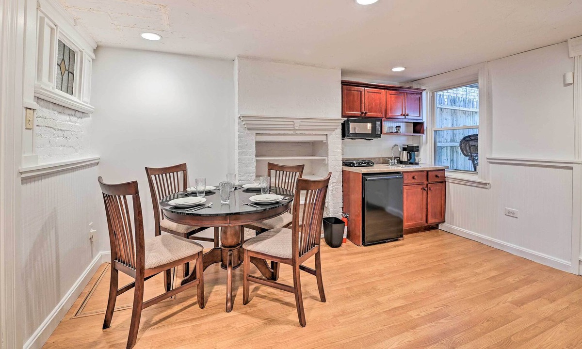 Albany Apartment | Dtwn Albany Apartment - Walkable Location!