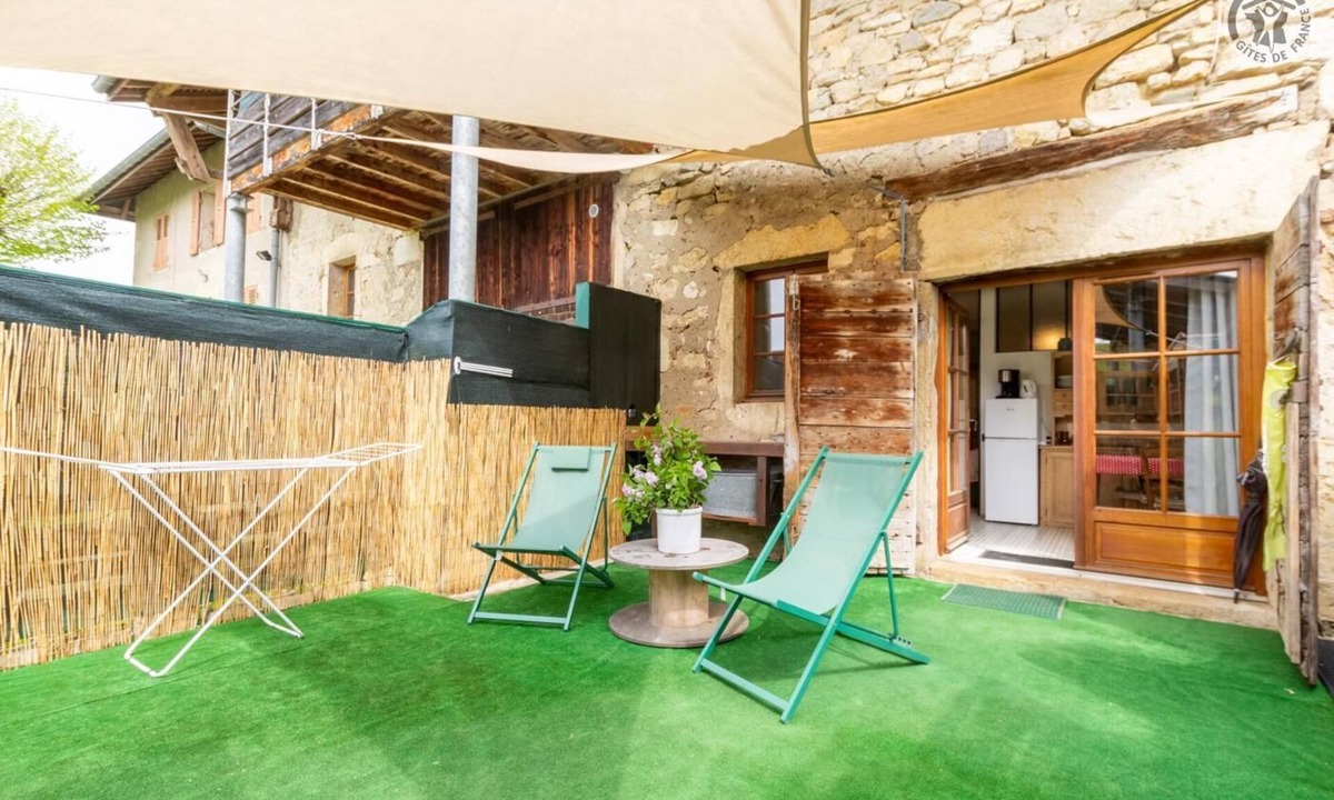 Ayn House | DU LAURIER - AYN - Gîte