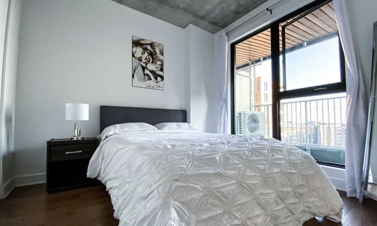 Griffintown Condo | Dubai style condos in downtown Montreal