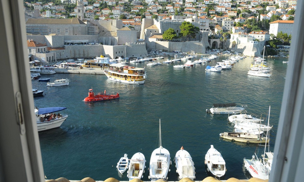 Dubrovnik Old Town House | DUBROVNIK FIORA cozy apartment