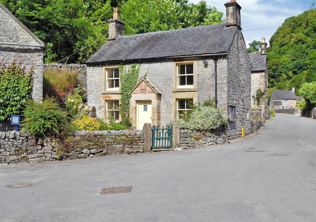 Alstonfield House | Duck Cottage