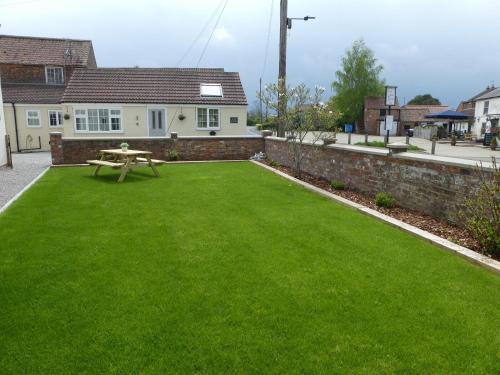 Tholthorpe House | Duck Cottage