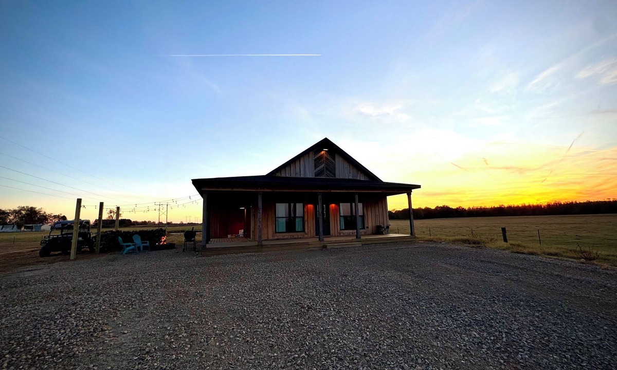 Newport Cabin | Duck hunting cabin