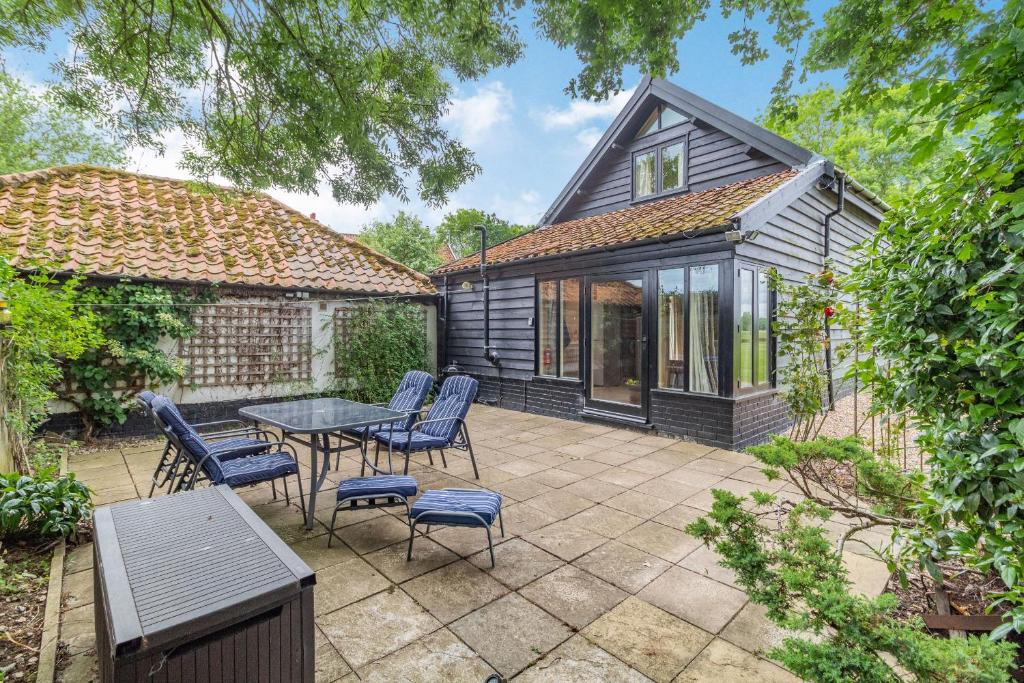 Pulham Market House | Ducksfoot Barn