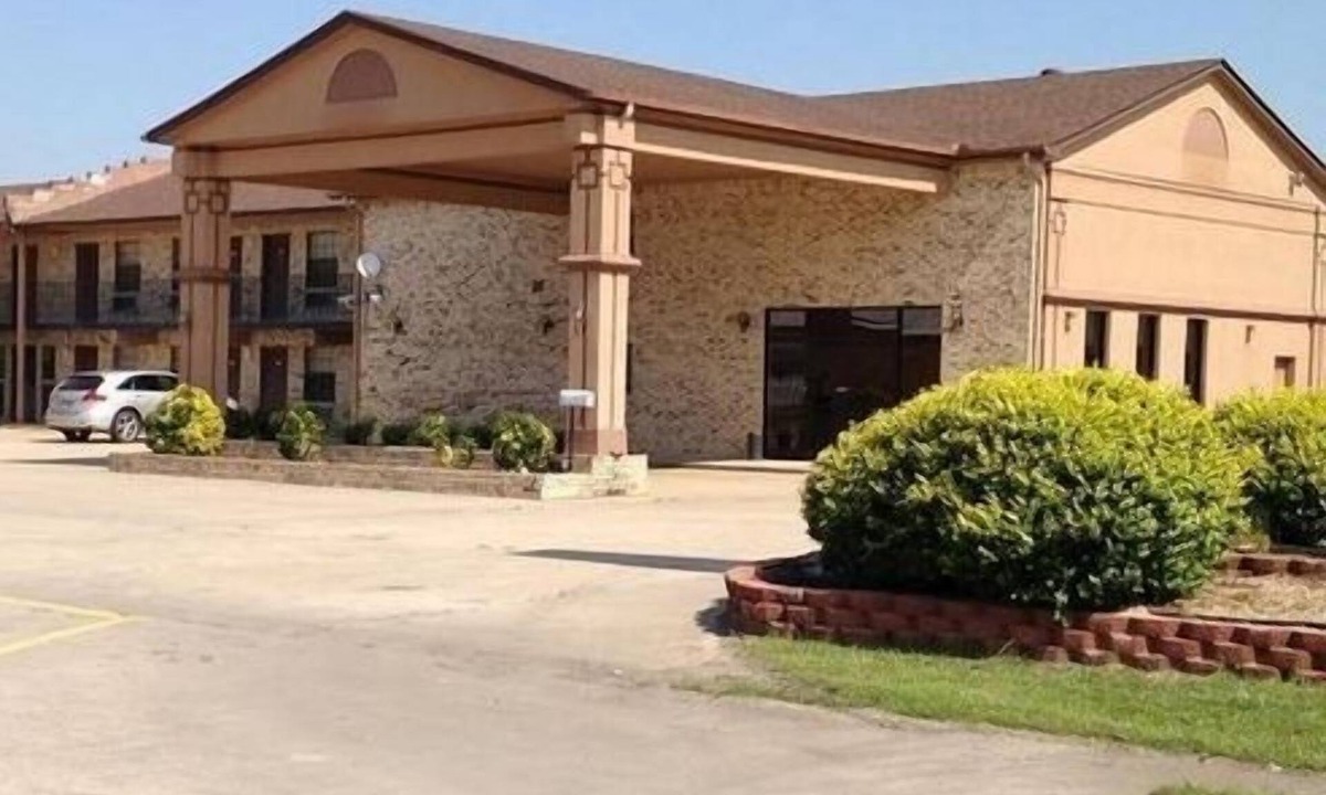 Dumas Hotel | Dumas Inn