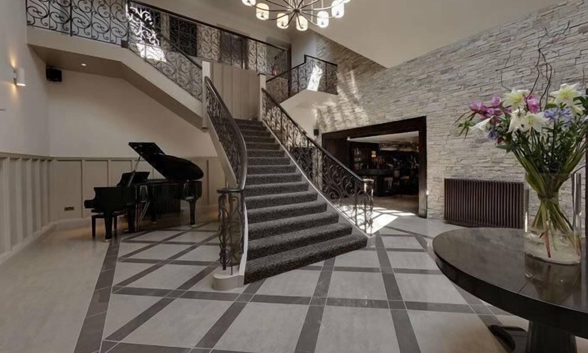 Cronberry Hotel | Dumfries Arms Hotel