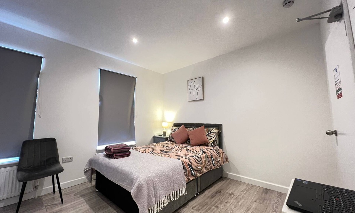 Broad Green Apartment | Dunamis Staycation West Croydon