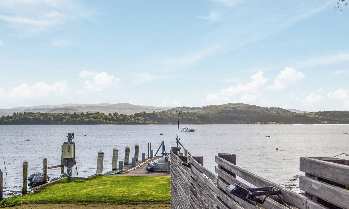 Benderloch Cottage | Dundonald Landing - Palm 3 - UK35430