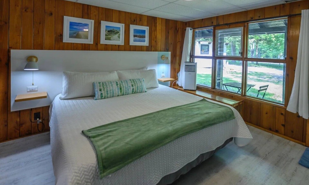 Empire Hotel | Dune Climb Inn