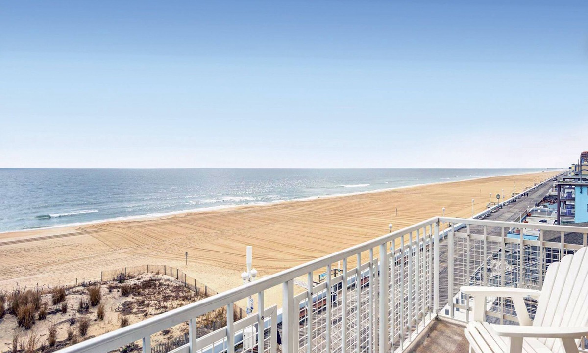 Ocean City Hotel | Dunes Suites Oceanfront