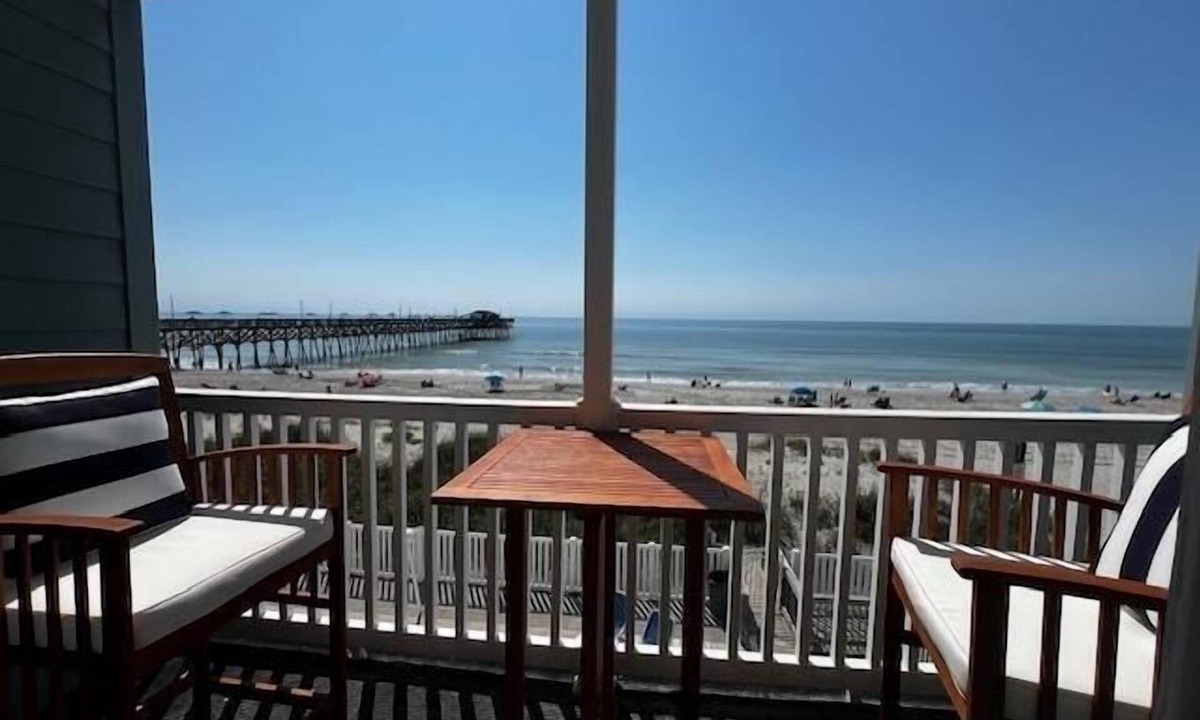 Garden City Condo | Duneside Iii 206 1 Bedroom Condo by RedAwning