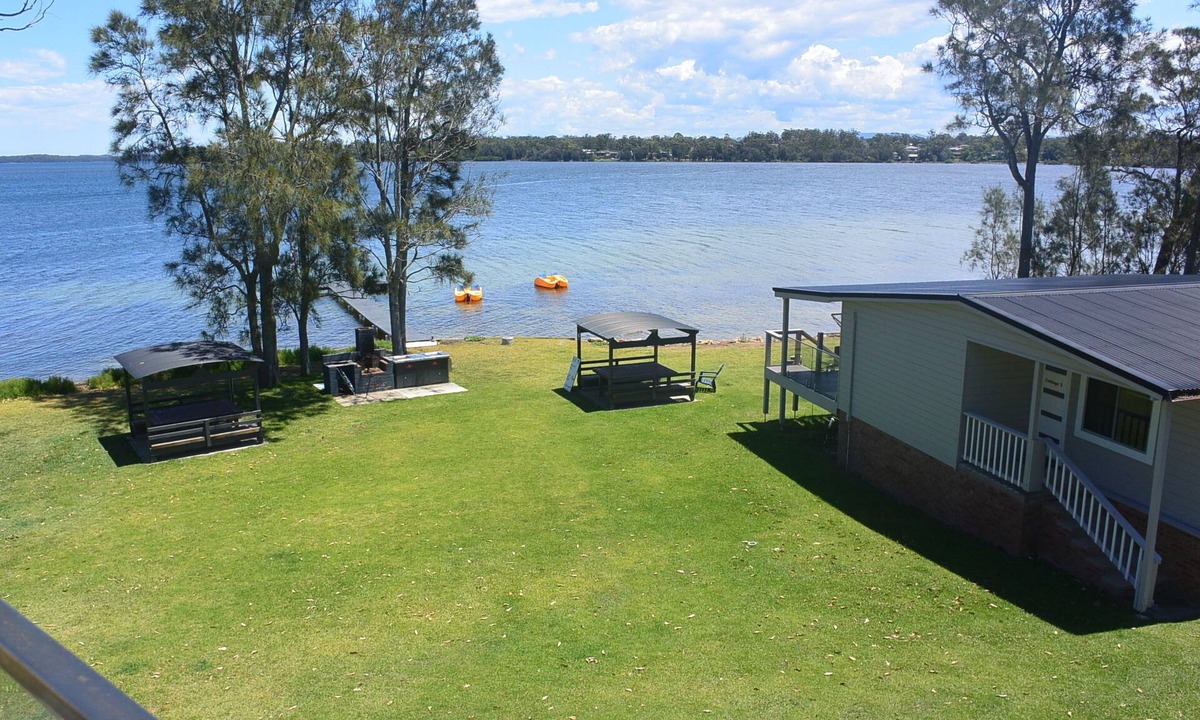 Erowal Bay Apartment | Dungowan Waterfront Apartments