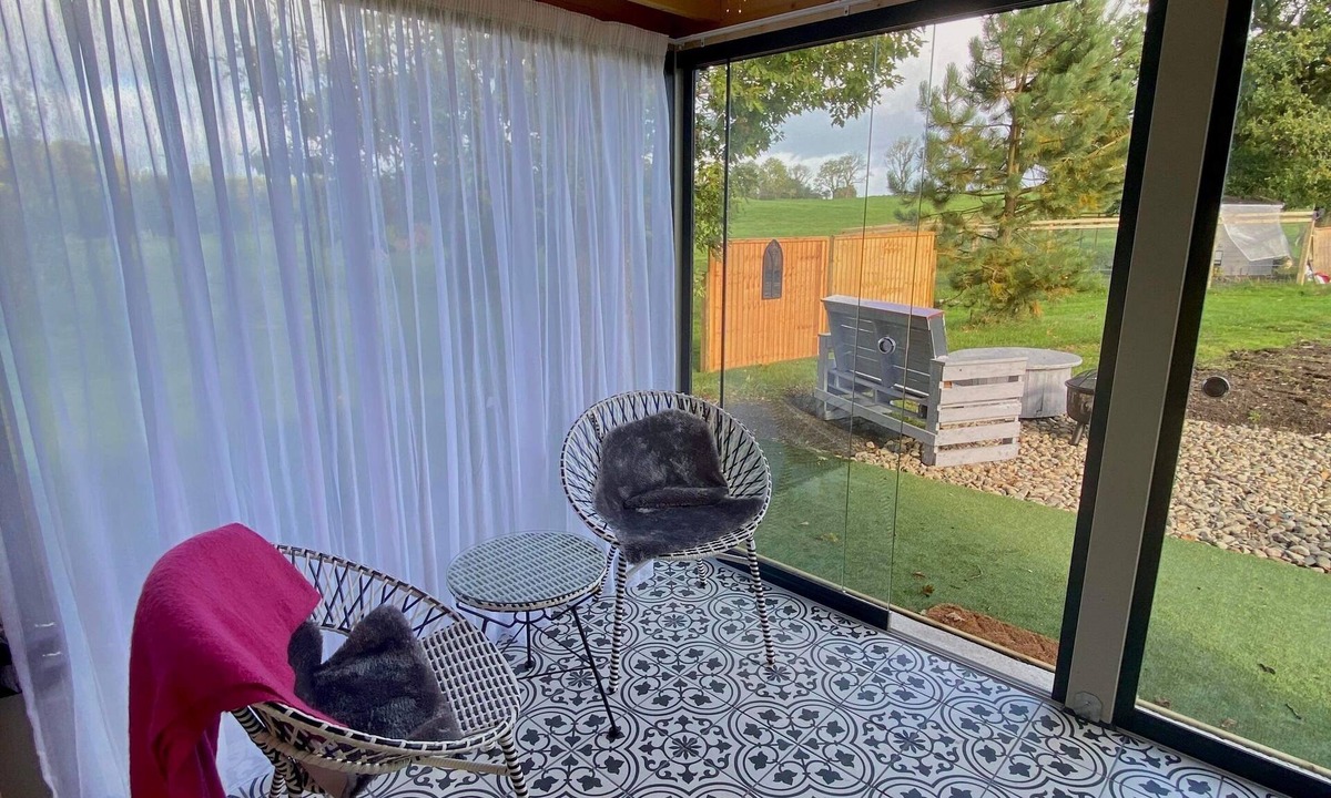 Fintry Cabin | Dunroamin Lodges