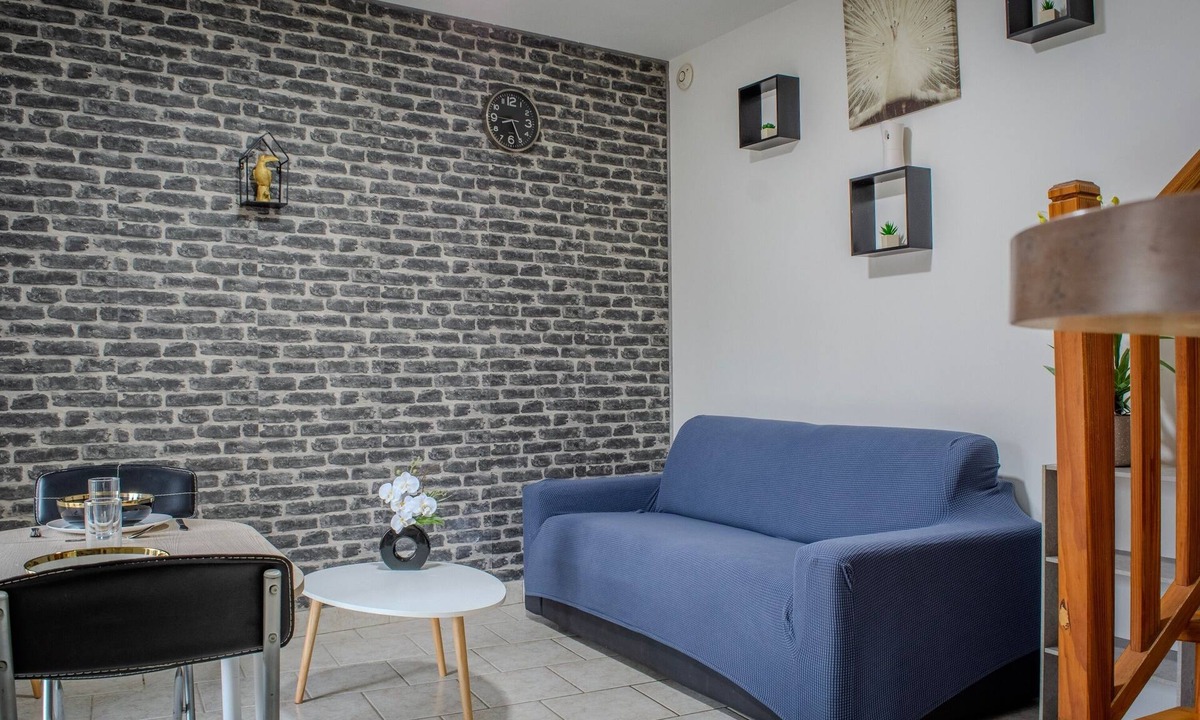 Saint-Doulchard Apartment | Duplex à la gare de Bourges