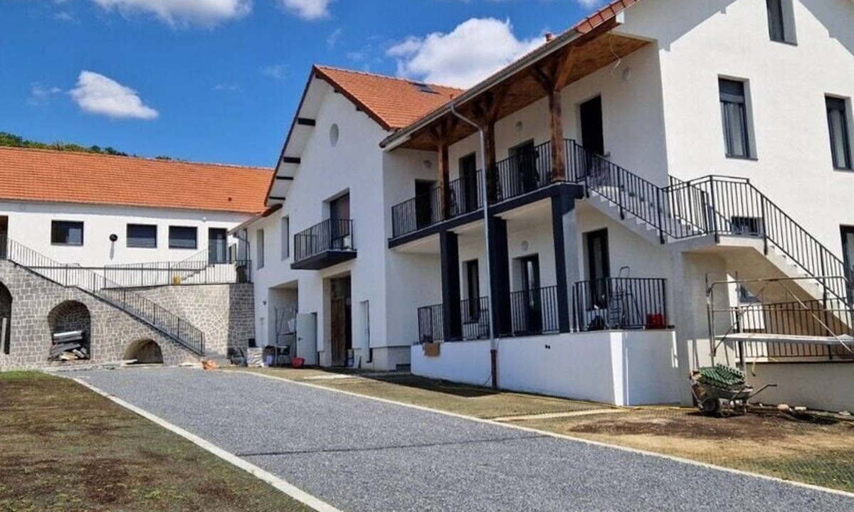 La Ferte-sous-Jouarre Apartment | Duplex 107 La Ferté sous Jouarre