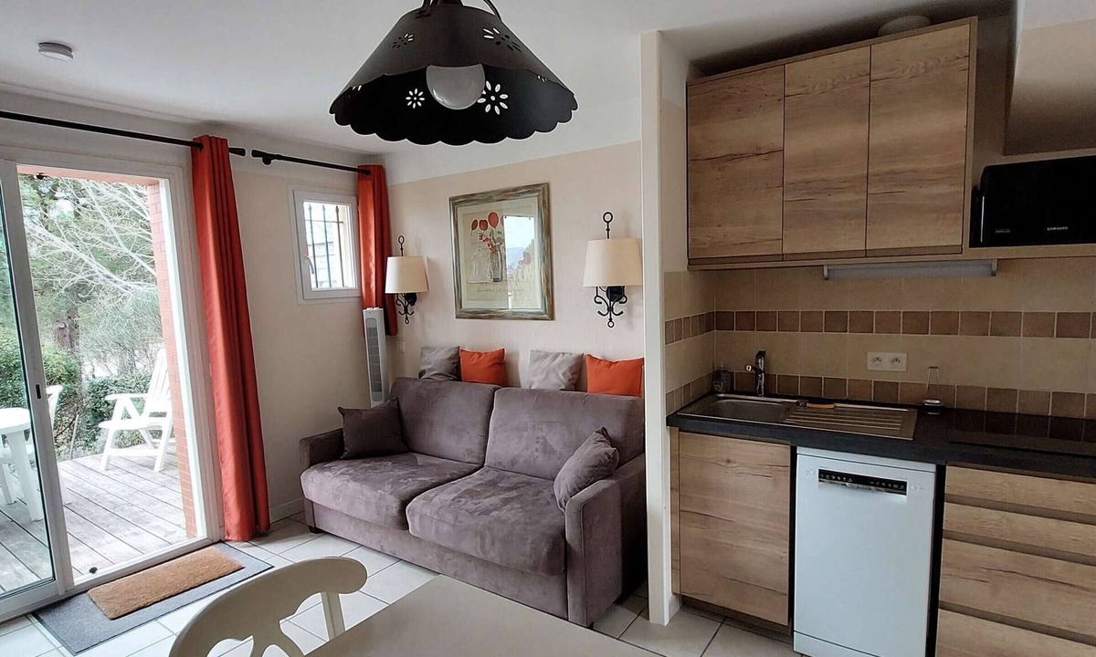 Rouret House | Duplex 2 BR, 6 Pers, Terrasse Privée, WiFi, Animaux OK – Grospierres