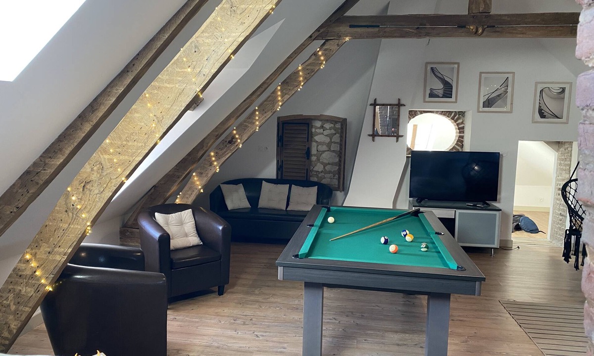 Verton Apartment | Duplex 4 Personnes - Billard - Wifi