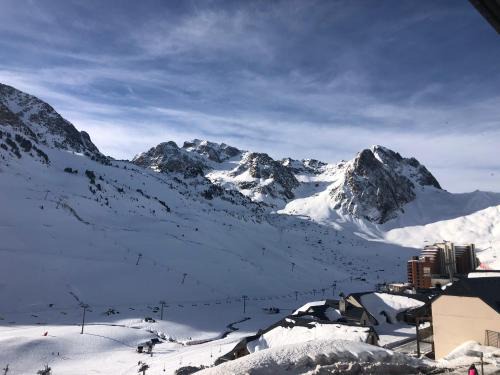 La Mongie Apartment | Duplex 8 couchages, au pied des pistes de la Mongie