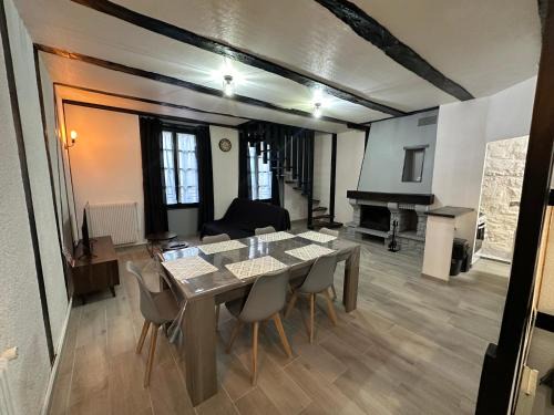 Villefranche-de-Rouergue Apartment | Duplex au cœur de la Bastide